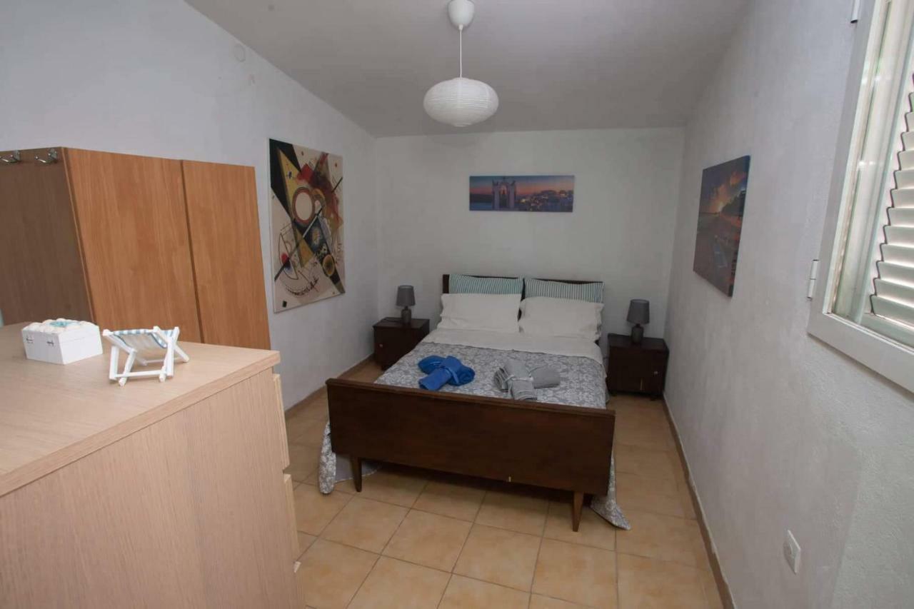 Airport View House Apartment Artemida  Exterior photo