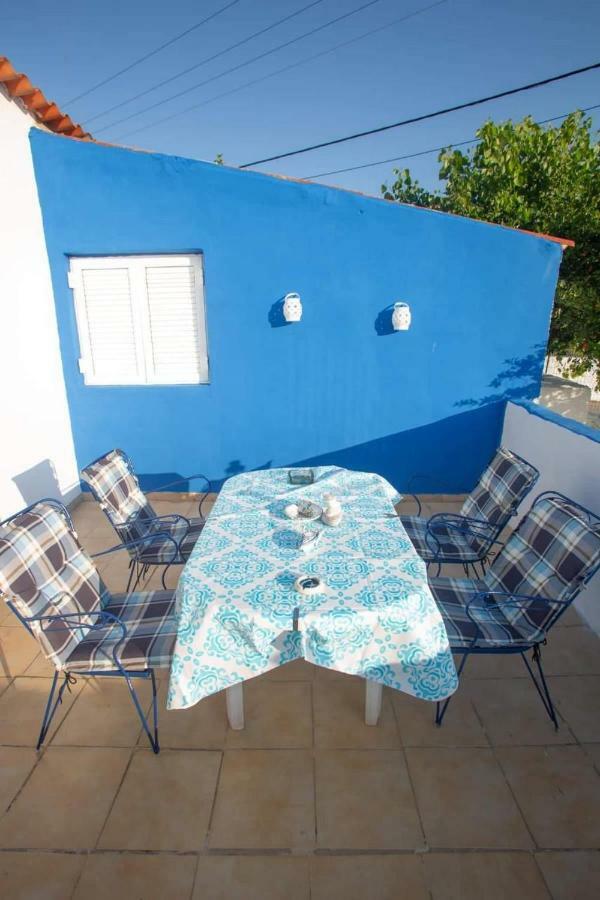 Airport View House Apartment Artemida  Exterior photo