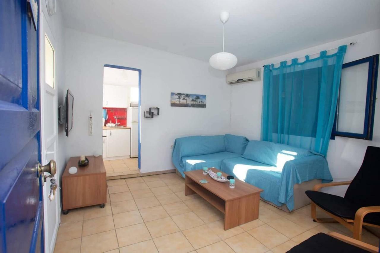 Airport View House Apartment Artemida  Exterior photo